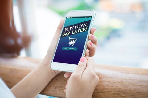 Ilustrasi Paylater. Foto: panuwat phimpha/Shutterstock