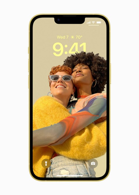 iPhone 14 warna kuning. Foto: https://www.apple.com/