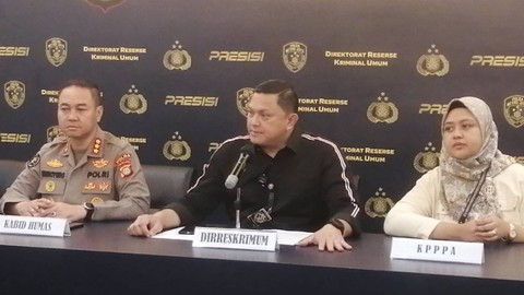 Konferensi pers oleh Dirreskrimum Polda Metro Jaya, Kombes Pol Hengky Haryadi terkait tersangka AG di kasus penganiayaan terhadap David Ozora, Rabu (8/3/2023). Foto: Zamachsyari/kumparan