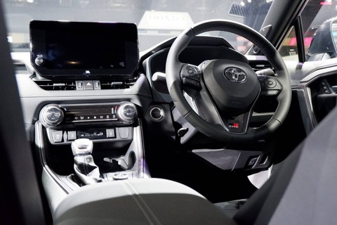 Toyota RAV4 GR Sport PHEV. Foto: Aditya Pratama Niagara/kumparan