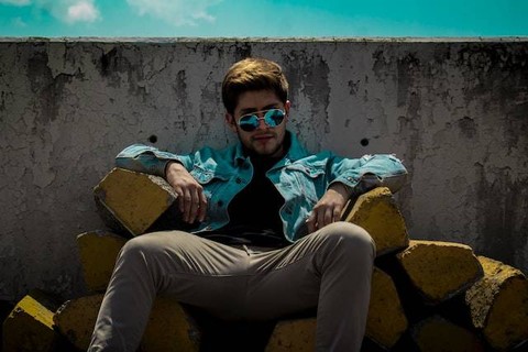 Ilustrasi gede hulu nyaeta. Foto: Unsplash/Kevin Quezada