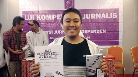 Ryo Noor saat mengikuti Uji Kompetensi Jurnalis yang digelar AJI Manado. Ryo menjadi korban tabrak lari di Minahasa.