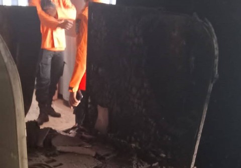 Kebakaran Terjadi di Kampus C Unair Surabaya