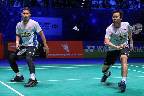 Pebulu tangkis ganda putra Indonesia Mohammad Ahsan (kiri) dan Hendra Setiawan (kanan). Foto: Humas PBSI/Antara Foto