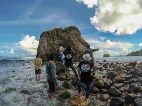 Ilustrasi potensi wisata di Pulau Hiri. Foto: Istimewa