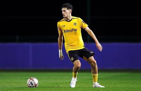 Calon pemain naturalisasi Indonesia, Justin Hubner. Foto: Instagram/@justinhubner5