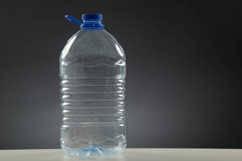 Ilustrasi galon. Foto: Shutterstock.