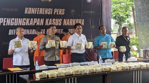Jumpa pers pengungkapan sabu seberat 50 kilogram di Bareskrim Polri, Jakarta, Senin (20/3).  Foto: Jonathan Devin/kumparan