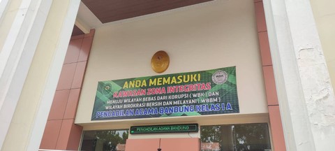Suasana Pengadilan Agama (PA) Bandung. Foto: Rachmadi Rasyad/kumparan