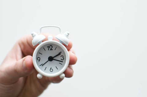 Ilustrasi Jadwal Imsak Ramadhan 2023 di Kalimantan Tengah. (Foto: Lukas Blazek | Unsplash.com)