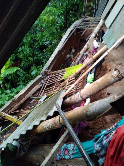 Tanah longsor melanda Desa Gemaharjo, Kecamatan Watulimo, Kabupaten Trenggalek pada Kamis (23/3/2023). Foto: BPBD Jatim