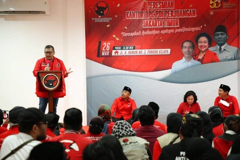 Hasto di DPC PDIP Jakarta Timur. Foto: PDIP