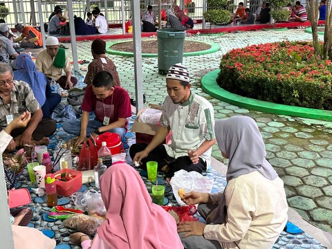 Program buka puasa bersama keluarga ini bisa diikuti semua warga binaan. Foto: Teri/Hi!Pontianak