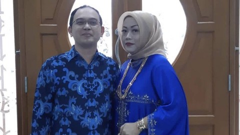 Foto diduga Istri Pejabat Dishub DKI yang flexing di media sosial Foto: Dok. Twitter Partai Socmed