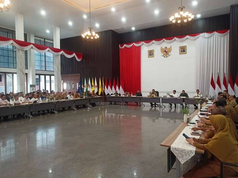 Pemerintah Provinsi Lampung menggelar rapat koordinasi dalam rangka persiapan menghadapi Hari Raya Idul Fitri 1444 Hijriah. | Foto : Galih Prihantoro/ Lampung Geh