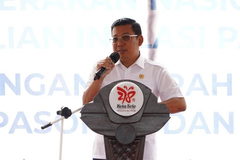 Kepala Badan Pangan Nasional (Bapanas)/National Food Agency (NFA) Arief Prasetyo Adi menghadiri Gerakan Pangan Murah (GPM) di Surakarta, Kamis (13/4/2023). Foto: Bapanas
