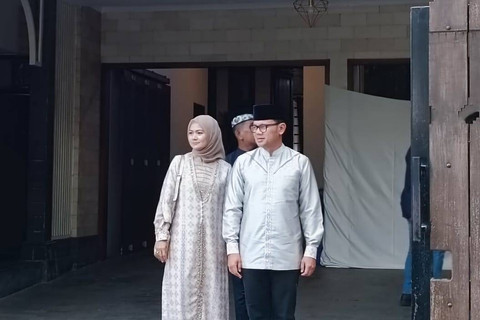 Wali Kota Bogor Bima Arya juga ke kediaman Ketum PAN Zulkifli Hasan di Cipinang, Jakarta Timur, Sabtu (22/4). Foto: Hedi/kumparan