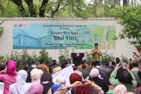 Warga Negara Indonesia rayakan Idul Fitri 1444 H di KBRI Beijing.  Foto: KBRI Beijing