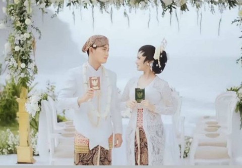 Tri Suaka menikah dengan Nabila Maharani. Foto: Instagram/@xdjtrisuaka
