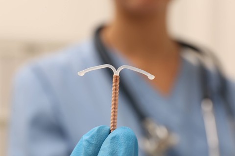 Ilustrasi KB IUD. Foto: New Africa/Shutterstock