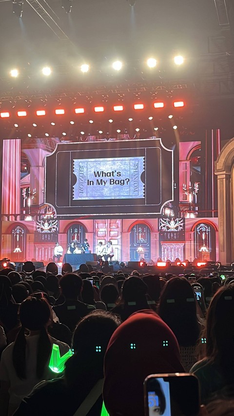 Fan Meeting WayV Phantom in Jakarta di ICE BSD, Tangerang, Sabtu (29/4/2023). Foto: Nurlaela/kumparan