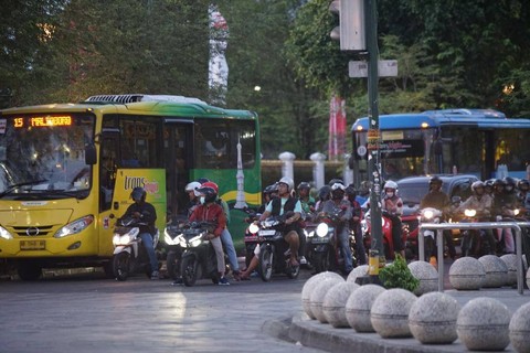Kondisi lalu lintas di Yogya. Foto: Arif UT