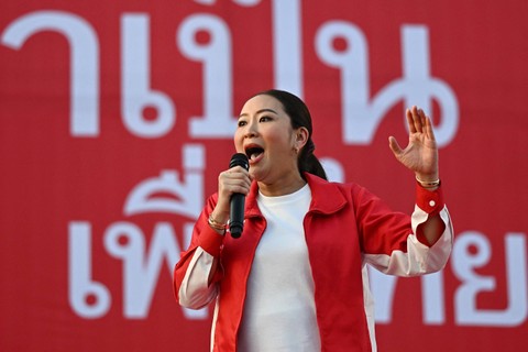 MANAN VATSYAYANA / AFP