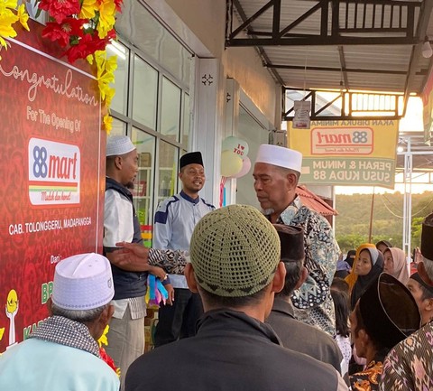 Nahrun, Owner Susu Kuda 88 Grand Opening Mini Market 88 Unggulkan Produk UMKM (1)