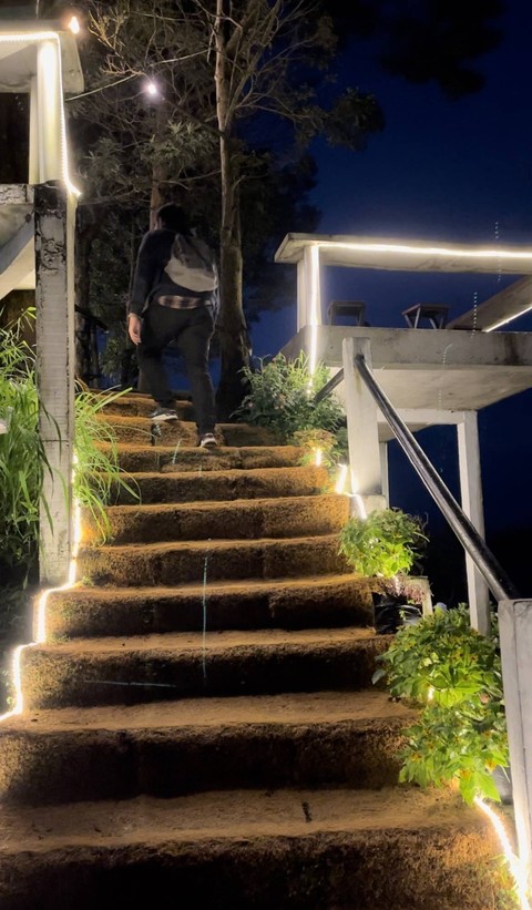 Berburu sunrise di Silancur Highland. Foto: Gitario Vista Inasis/kumparan