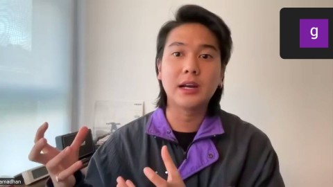 Iqbaal Ramadhan di Konferensi pers virtual program Iqbaal, Selasa (9/5).   Foto: Giovanni/kumparan