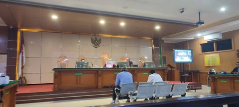 Suasana sidang vonis terhadap Theodorus Yosep Parera dan Eko Suparno di PN Bandung. Foto: Rachmadi Rasyad/kumparan