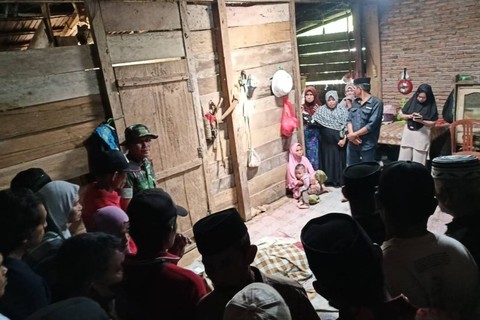 Seorang petani di Kabupaten Sinjai, Sulsel, ditemukan tewas usai menggorok lehernya sendiri. Foto: Dok. Istimewa