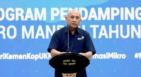 Menteri Koperasi dan UKM, Teten Masduki, Jumat (19/5/2023). Foto: Ave Airiza Gunanto/kumparan