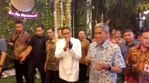 Menteri Pariwisata dan Ekonomi Kreatif (Menparekraf) Sandiaga Uno membuka Semarak Jejaring Kabupaten/Kota (JejaKK) Kreatif Indonesia. Foto: Intan Alliva Khansa/kumparan