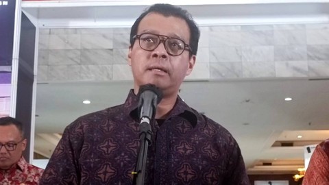Gubernur Lembaga Ketahanan Nasional, Andi Widjajanto, dalam jumpa pers peluncuran 58 buku dalam rangka ultah ke-58 Lemhannas di Jakarta Pusat, Sabtu (20/5/2023). Foto: Thomas Bosco/kumparan