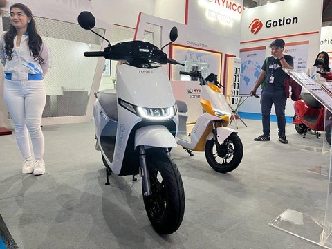 Motor listrik Kymco di PEVS 2023. Foto: Sena Pratama/kumparan
