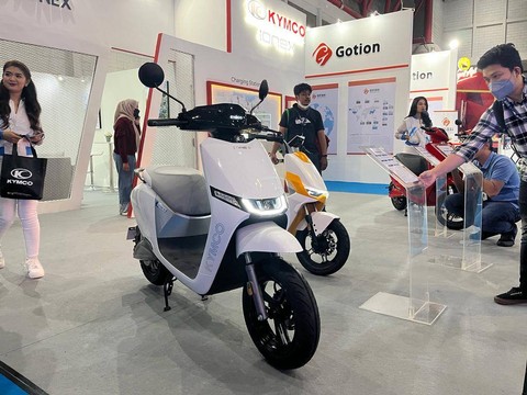 Motor listrik Kymco di PEVS 2023. Foto: Sena Pratama/kumparan