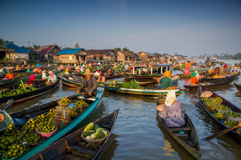 Ilustrasi pasar apung. Foto: Shutterstock