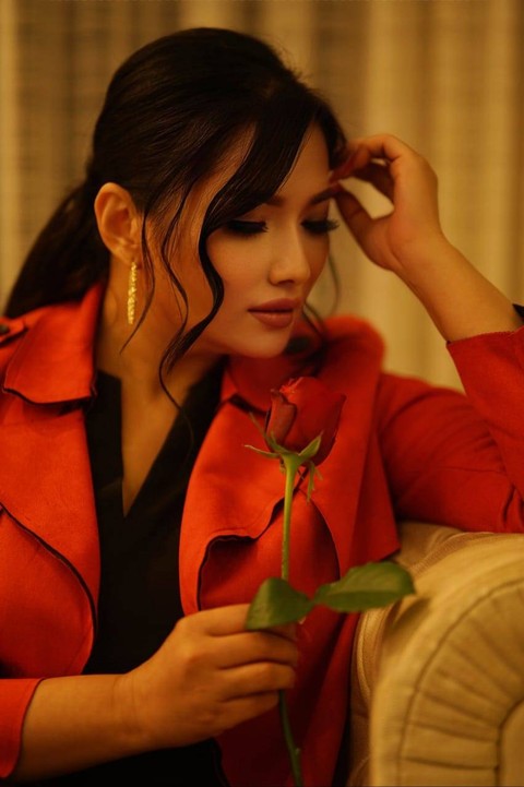 Fryda Lucyana rilis MV Sumpahku. Foto: Dok. Istimewa