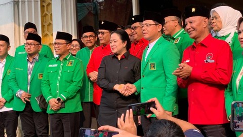 Konferensi pers oleh Ketua DPP PDIP, Puan Maharani dengan Plt. Ketua Umum PPP, Muhamad Mardiono di DPP PPP, Jakarta, Senin (29/5/2023). Foto: Luthfi Humam/kumparan