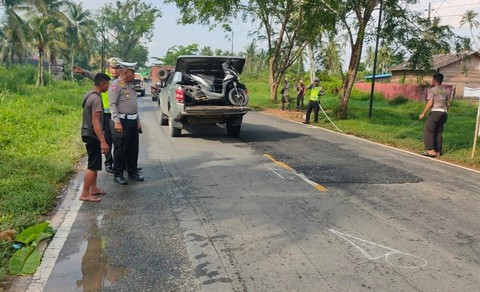 Lokasi kejadian kecelakaan lalu lintas di Jalan Raya Peniti, Mempawah. Foto: Dok. Polres Mempawah