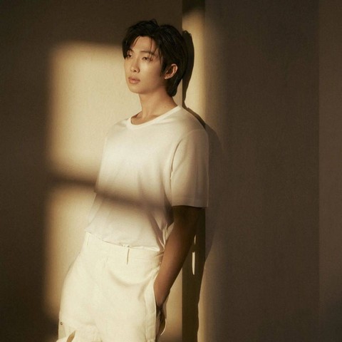 Kim Nam-joon alias RM BTS. Foto: Instagram/@rkive
