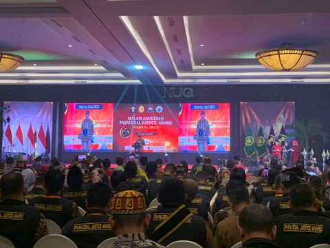 Suasana Malam anugerah Paralegal Justice Award Kementerian Hukum dan HAM di Hotel Discovery Ancol, Jakarta pada Kamis (1/6).  Foto: Luthfi Humam/kumparan