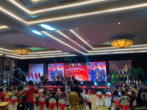 Suasana Malam anugerah Paralegal Justice Award Kementerian Hukum dan HAM di Hotel Discovery Ancol, Jakarta pada Kamis (1/6).  Foto: Luthfi Humam/kumparan