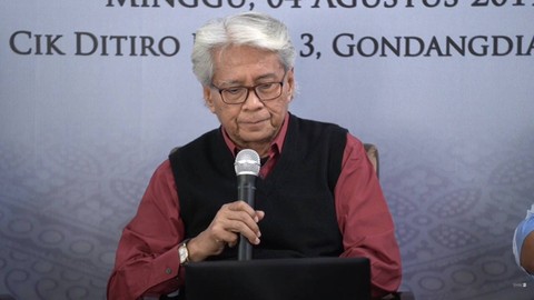 Peneliti Mochtar Pabottingi. Foto: Youtube/ SMRC TV