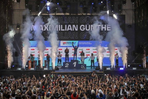 Formula E Seri 11 di Jakarta Foto: Jamal Ramadhan/kumparan