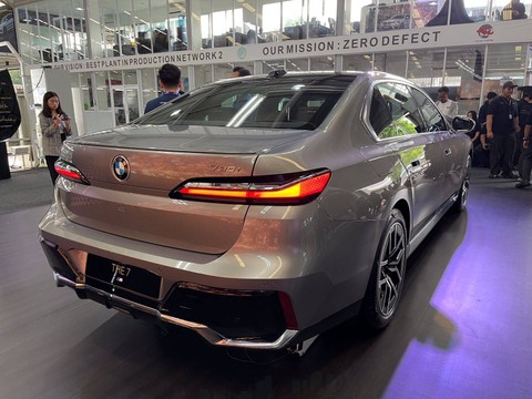 BMW Group Indonesia resmi meluncurkan BMW Seri 7 terbaru di Indonesia. Foto: Sena Pratama/kumparan