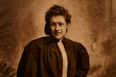 Nettie Honeyball. Foto: Twitter/@FootballMuseum