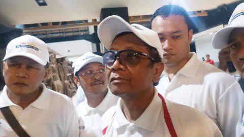 Menkopolhukam Mahfud MD saat ditemui di Sarinah, Minggu (11/6/2023). Foto: Ghinaa Rahmatika/kumparan