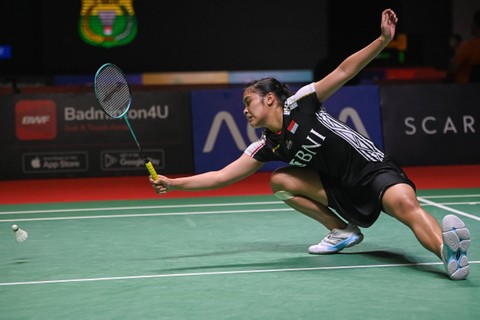 Pebulu tangkis tunggal putri Indonesia Gregoria Mariska Tunjung di babak pertama (32 besar) turnamen Indonesia Open 2023 di Istora Senayan, Jakarta, Selasa (13/6/2023).  Foto: Aditya Pradana Putra/ANTARA FOTO